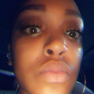 Meet your Posher, Moë